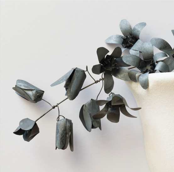 sculptural work depicting flowers