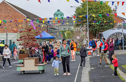 Dancing the walls of Limerick